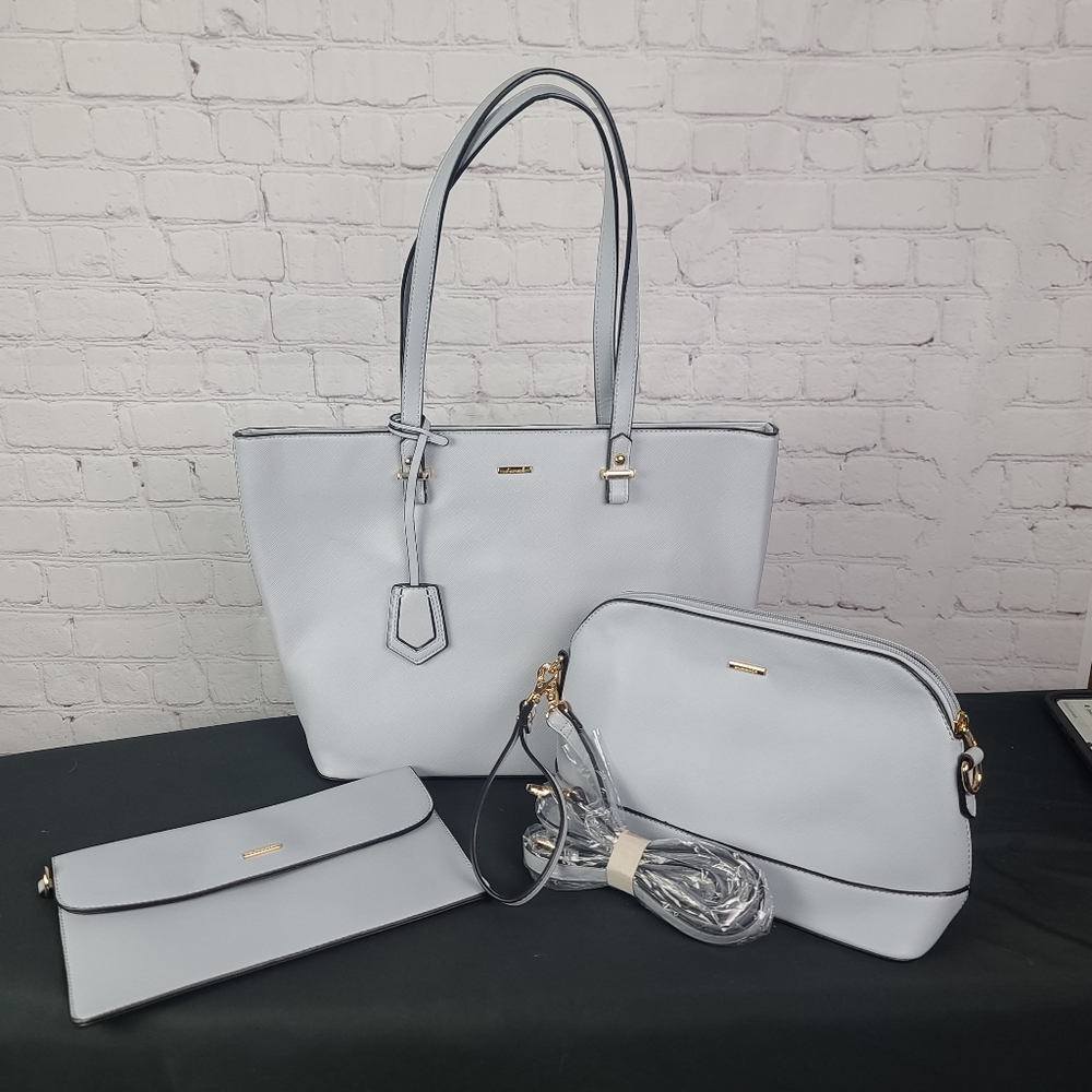 LOVEVOOK. 3 Piece Set. Pale Blue